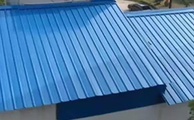 彩钢停车棚.jpg