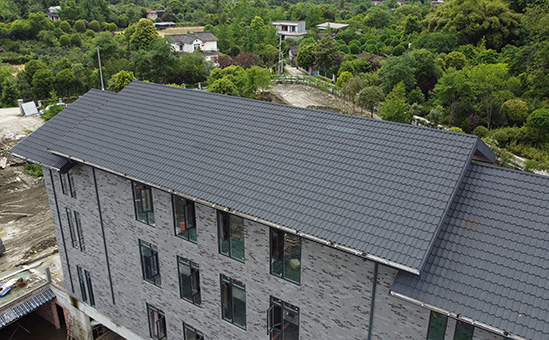 铝镁锰连体瓦—自建房.jpg