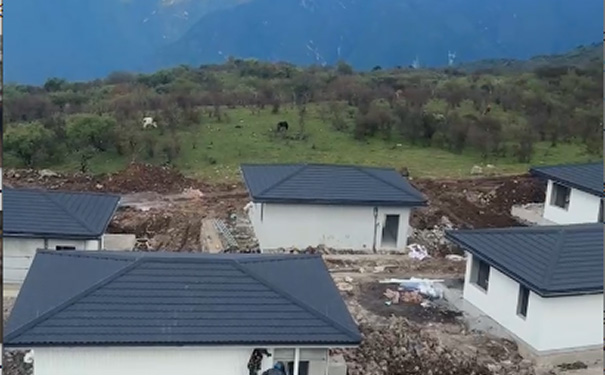轿顶山风景区新农村建设.jpg